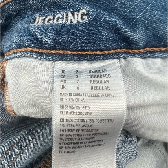 American Eagle Super Stretch Denim Jegging Size 2 Junior’s - Picture 4 of 5